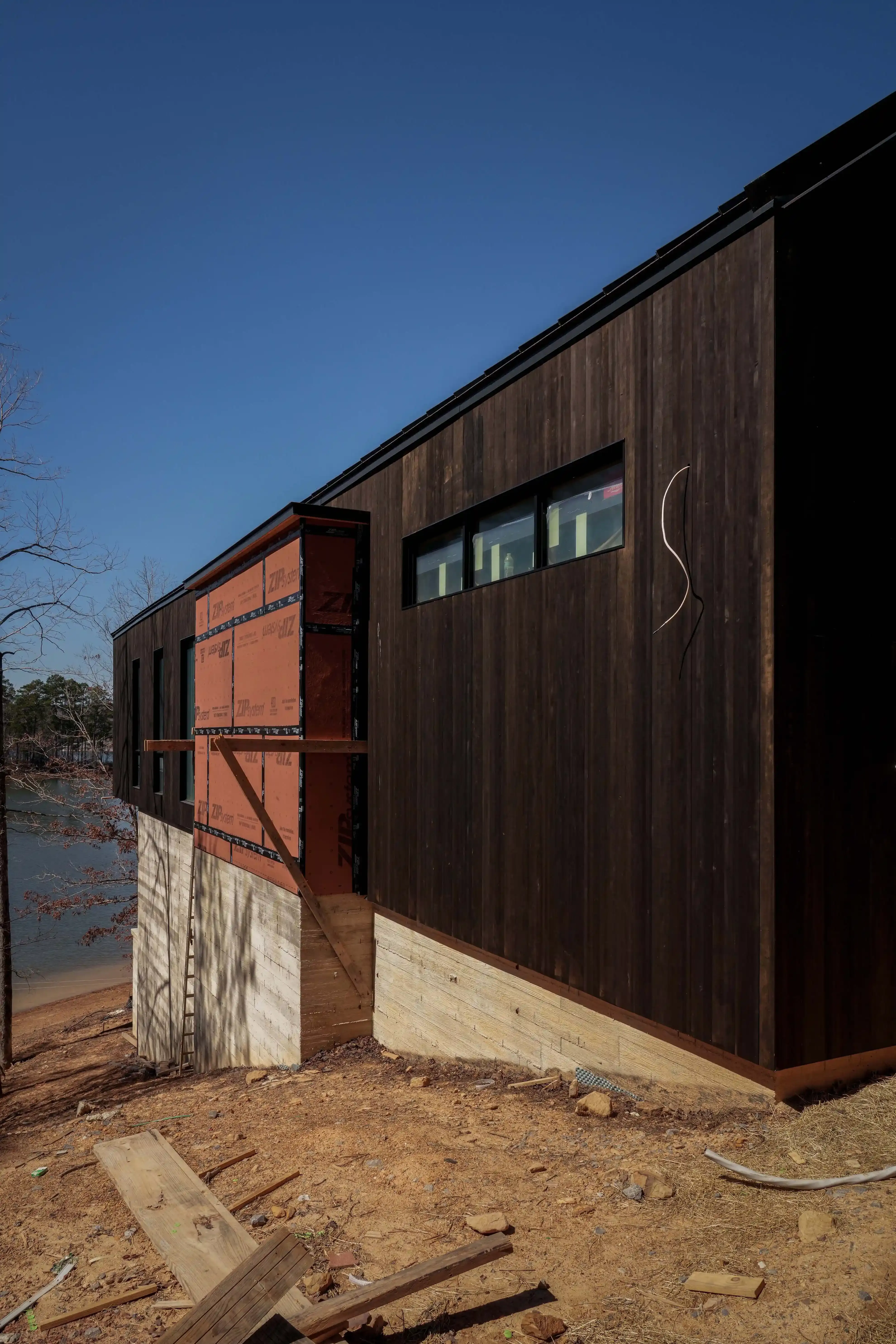 Crooked Tree Lodge