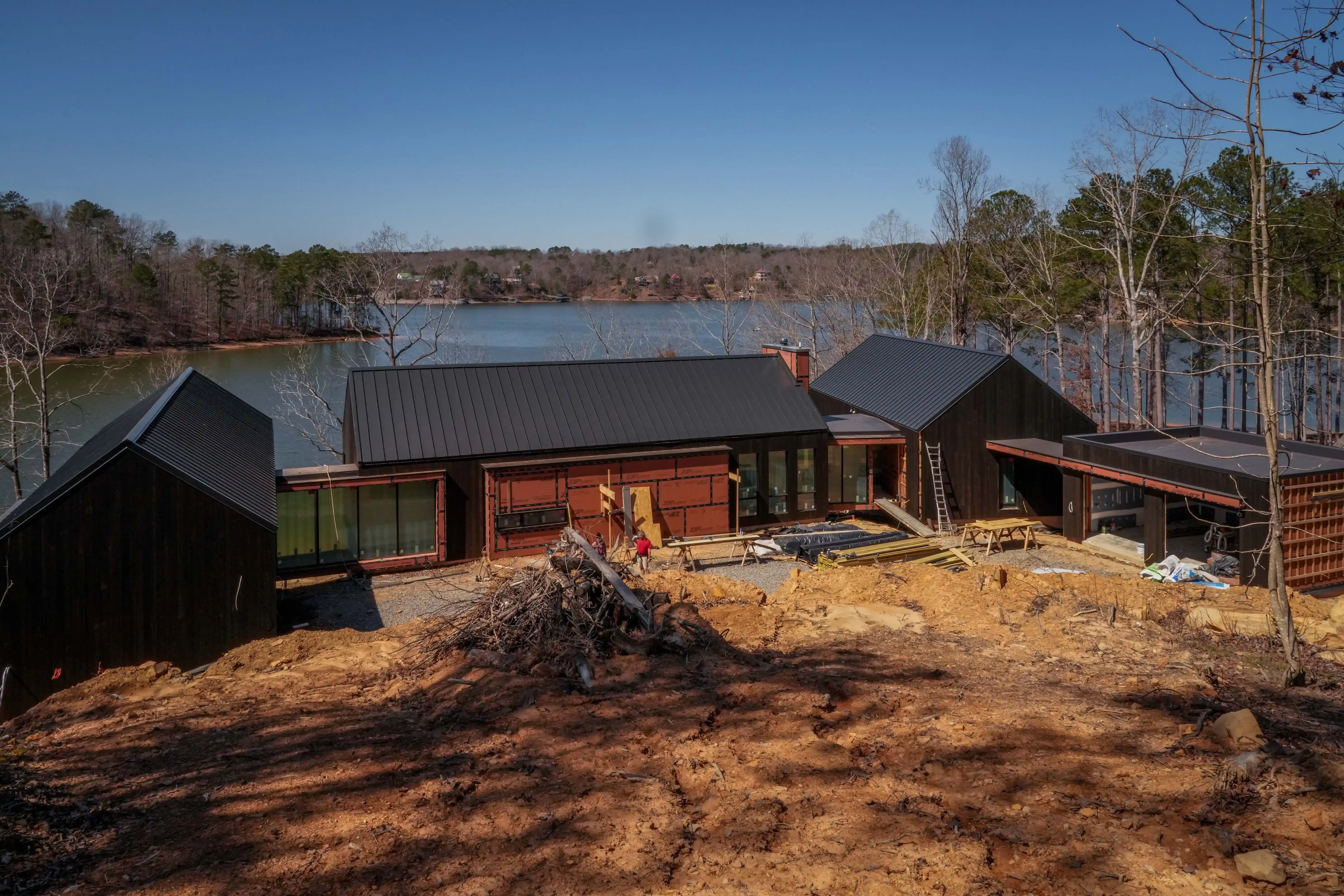 Crooked Tree Lodge
